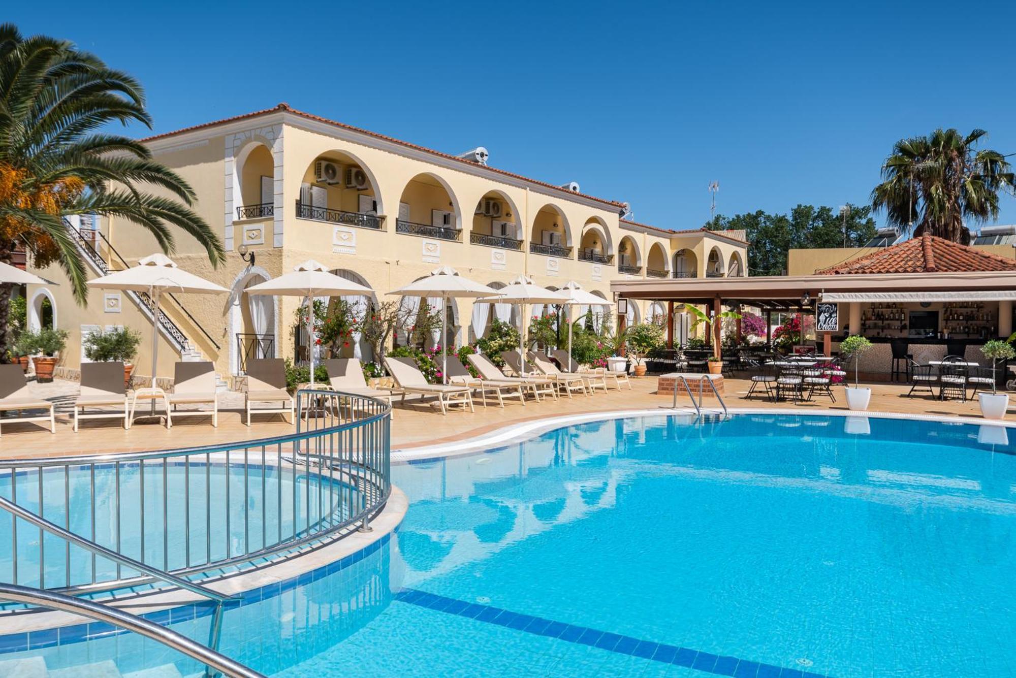 Konstantina Appart hôtel Kávos