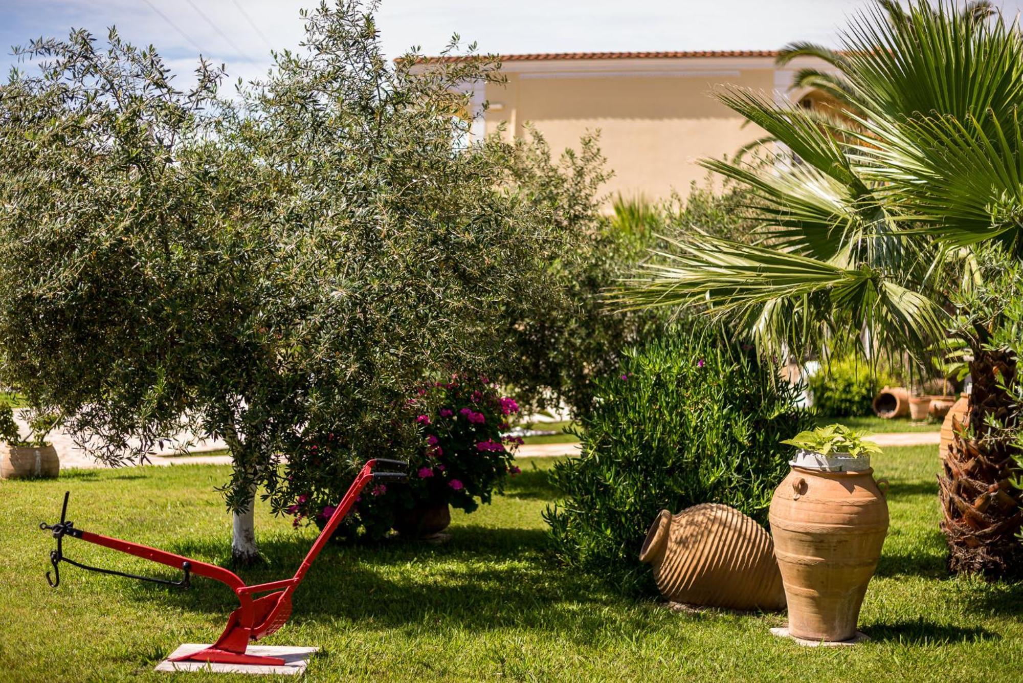 Aparthotel Konstantina 3*