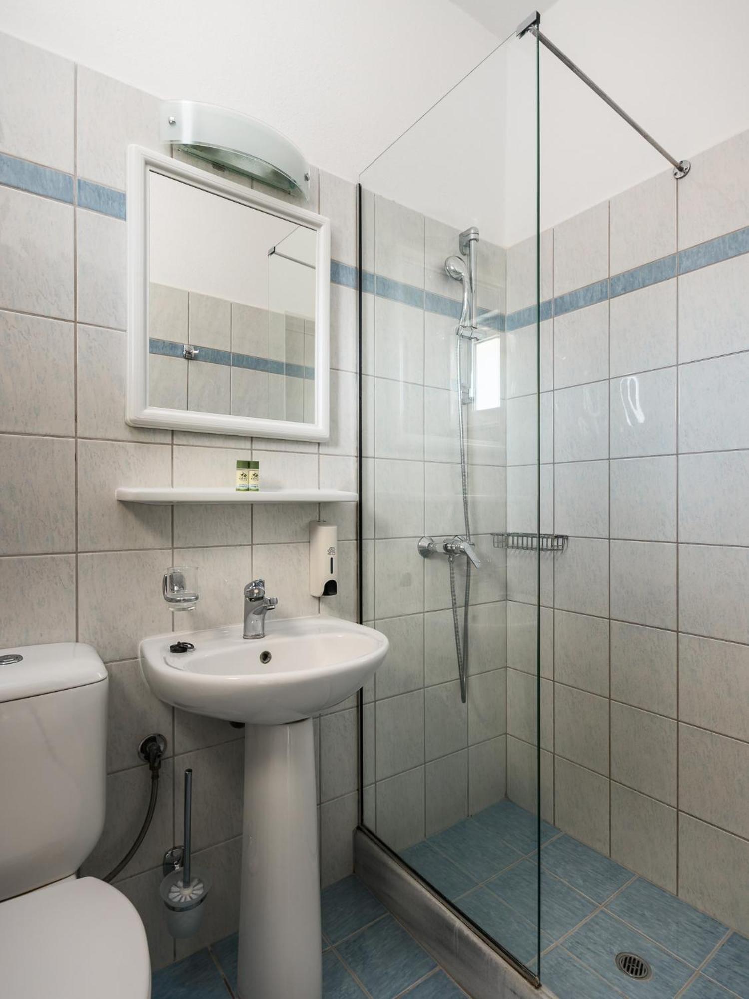 Konstantina Aparthotel 3*