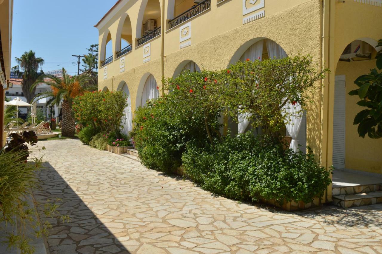 Konstantina Aparthotel 3*