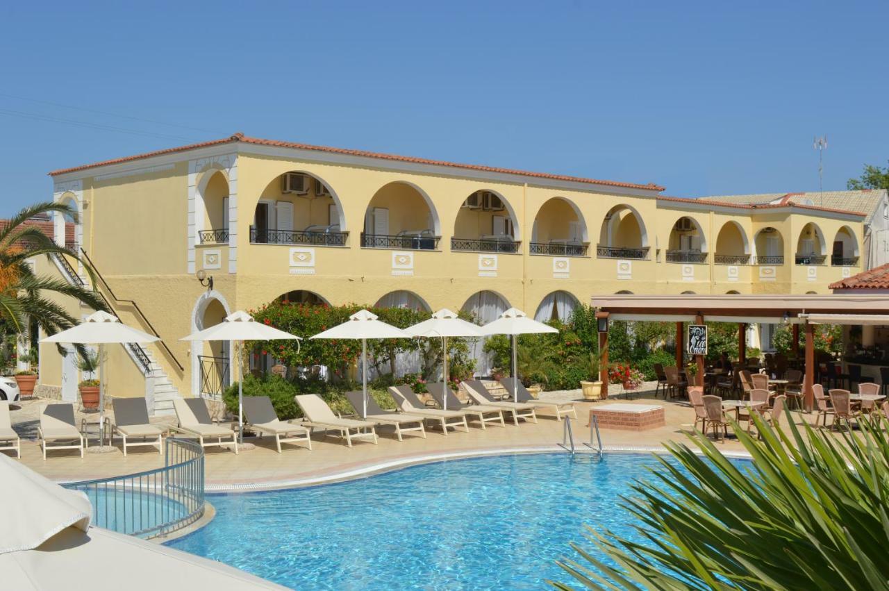 Konstantina Aparthotel 3*
